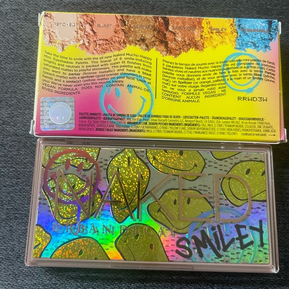 NWT URBAN DECAY X SMILEY NAKED MINI EYESHADOW PALETTE “Mucho Happy” - Picture 2 of 4